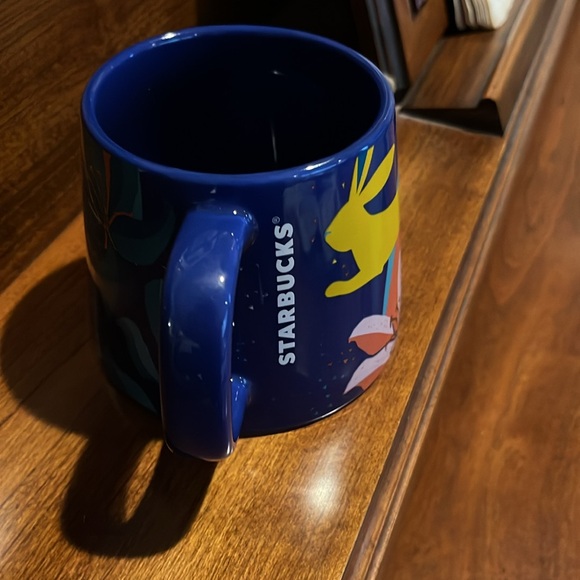 Starbucks mug in excellent condition. - Picture 2 of 6